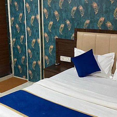 Fabexpress Ashirwad Residency Hotel Mumbai Exterior foto