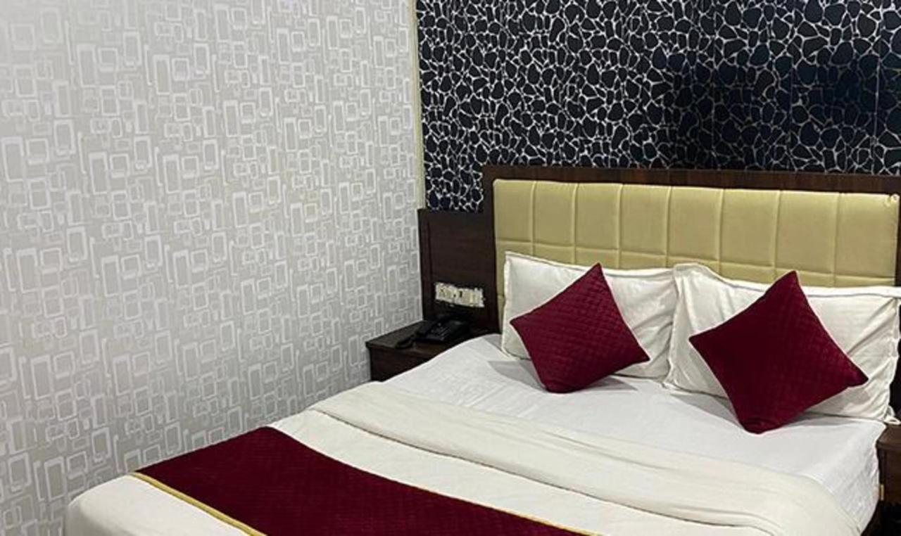 Fabexpress Ashirwad Residency Hotel Mumbai Exterior foto